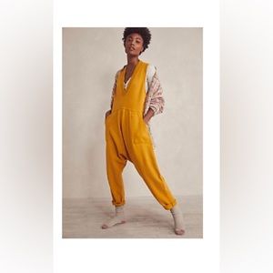 ISO Free People WHATS UP ONSIE, sultana, s or xs